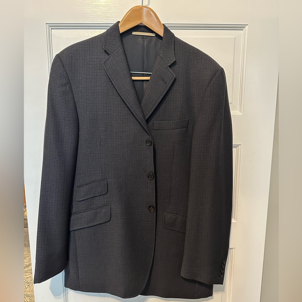 Burberry Wool Houndstooth Sport Coat, Size 44 Long